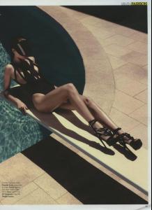 UK_Grazia_10_08_01.jpg