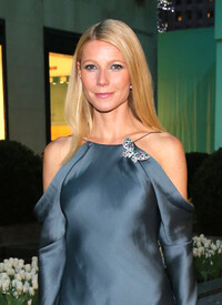 gwyneth041813_7.jpg