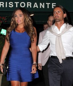 Tamara_Ecclestone_Tamara_Ecclestone_Dines_xh_FN_H.jpg