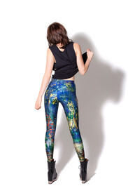 MonetLilliesLegs_03.jpg