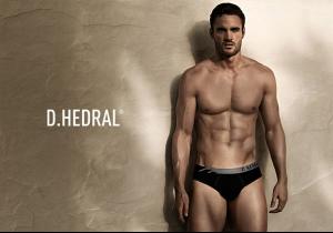 Thomas-Evans-D.HEDRAL-Seamless-Underwear-04.jpg