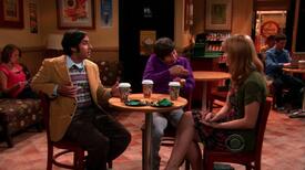 The Big Bang Theory - 5x04 - The Wiggly Finger Catalyst - Kaley Cuoco, Melissa Rauch & Katie Leclerc.jpg