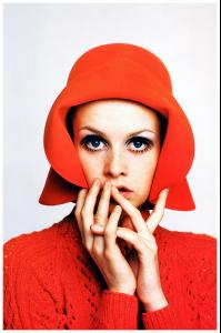 twiggy-1967-photo-by-richard-avedon-b.jpg