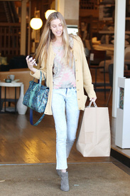 Whitney Port_31.03.14_DFSDAW_005.jpg