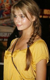 Indiana-Evans-Braided-Hairstyle.jpg