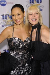 01088_Tia_Carrere_20th_Annual_Night_Of_100_Stars_Awards_Gala_003_122_378lo.jpg