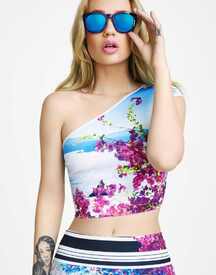 iggy-azalea-revolve-clothing-photos-2014-5.jpg