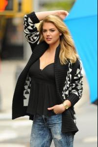 Kate Upton Photo Shoot NYC kx1eTbmq5llx.jpg