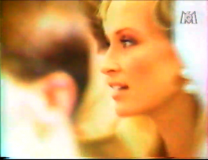 vlcsnap-2014-04-30-06h08m13s75.png