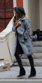 kateb230414BZNimage00003.jpg