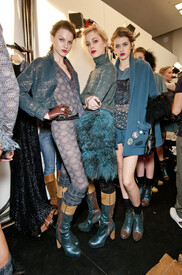 Kristina_Ti_Fall_2012_Backstage_l_Xf24u_.jpg