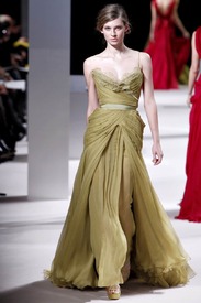 emilia_skuza_elie_saab_hc_ss11_1.jpg