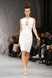 Georges_Chakra_Couture_SS14_Paris_1793_1.jpg