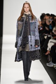 academyart-universitywinter-2015-nyfw59grace.jpg