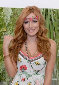 bella-thorne-h-m-loves-coachella-party-i.jpg