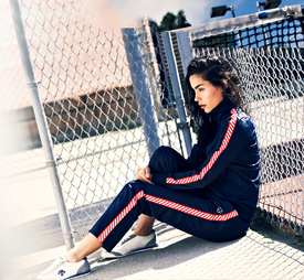 adrianneho_descentewomenstraining_021.jpg