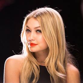 Maybelline_Gigi_Hadid_Vivid_matte_Lipstick.jpg