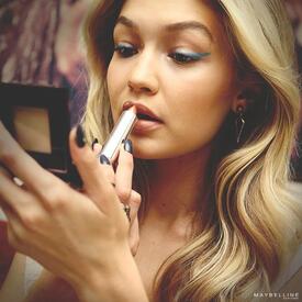 02-maybelline-gig-hadid.jpg