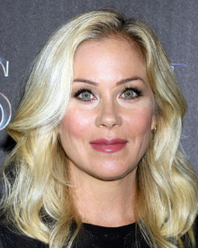 tduid300011_ChristinaApplegate.jpg