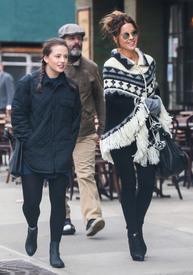 Kate Beckinsale is spotted with her daughter Lily Mo Sheen and her ex Michael Sheen_22.jpg
