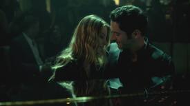 scnet_lucifer1x02_0389.jpg