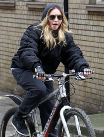 madonna180416BZNimage2.jpg