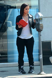 bsong140416BZNimage10.jpg