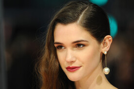 Sai Bennett EE British Academy Film Awards 7_dojAUGkPvx.jpg