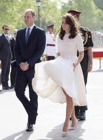 KateMiddleton_IndianTour041116_04.jpg