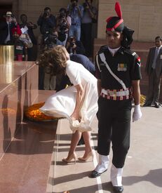 KateMiddleton_IndianTour041116_22.jpg