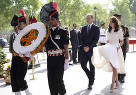 KateMiddleton_IndianTour041116_05.jpg