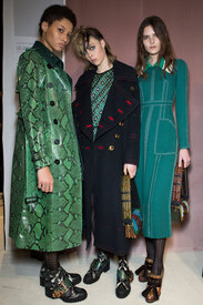 burberry-bks-z-rf16-8126.jpg