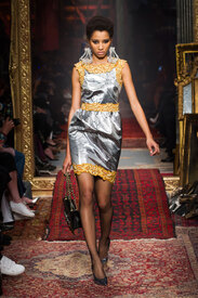moschino-rf16-3289.jpg