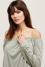 38678595_004_d.jpg