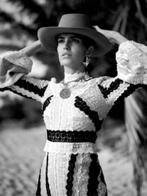 amanda-wellsh-by-mathieu-cesar-for-lofficiel-italia-april-2016-5.jpg