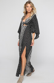 amuse-society-havana-dress-black-sands-AE1Y9660.jpg