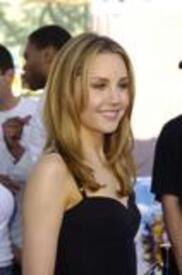 Celebrity_City_Amanda_004_186.jpg
