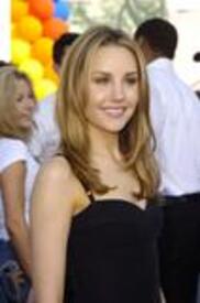 Celebrity_City_Amanda_004_193.jpg