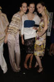 celebrity_city_Missoni_Milan_Spring_07_Backstage_104.jpg