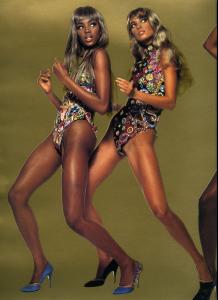91226_ChristyTurlington47ye0_123_551lo.jpg
