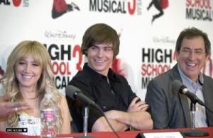 Zac_hsm3pressconference3.jpg