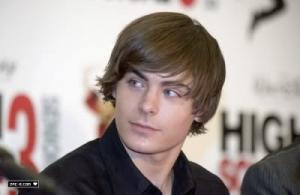 Zac_hsm3pressconference1.jpg