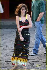 penelope_cruz_embraces_broken_05.jpg