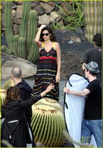 penelope_cruz_embraces_broken_07.jpg