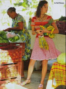 christy_turlington_99321896_4.jpg