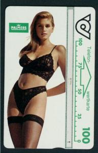 cindy_crawford_265315159_9.jpg