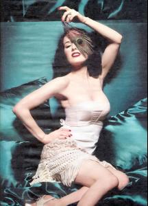 interview0206_dita01.jpg