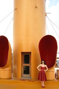 99359_Dita_Von_Teese_Vakko_Brunch_Cruise_19_123_516lo.JPG