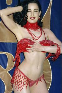 ef4_hollywoodsbestdita40_10.jpg