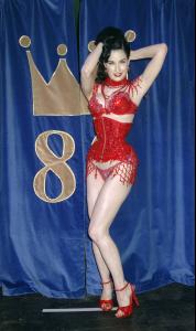 edd_hollywoodsbestdita40_14.jpg